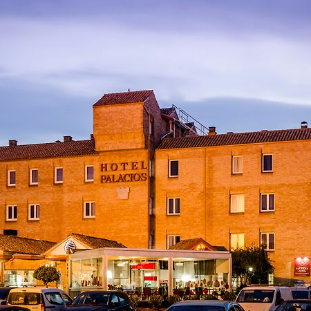 Hotel Palacios ألفارو المظهر الخارجي الصورة