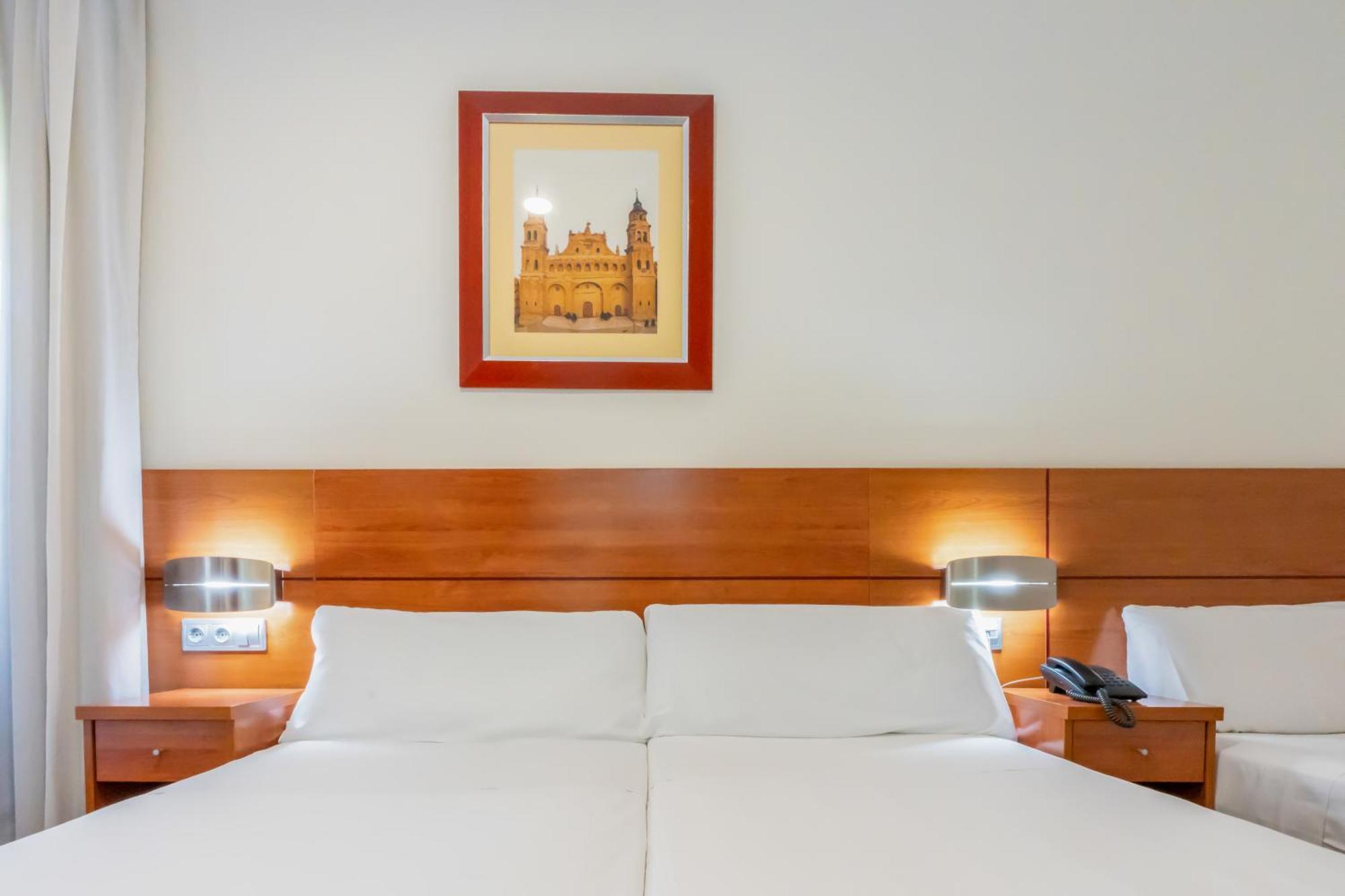 Hotel Palacios ألفارو المظهر الخارجي الصورة